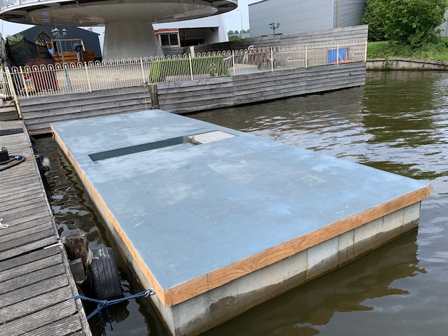 Generator Nathaniel Ward plek Drijvend terras, woning IJburg | Welkom bij betonbakken voor woonarken!